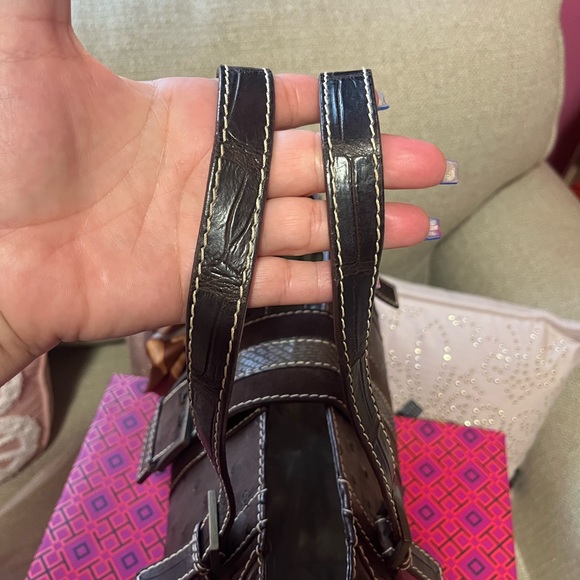 Carolina Herrera bag , Ostrich Bag, excellent condition. - Picture 7 of 12